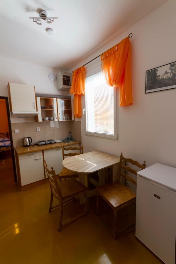 Apartmany Bowling Frýdlant Екстериор снимка