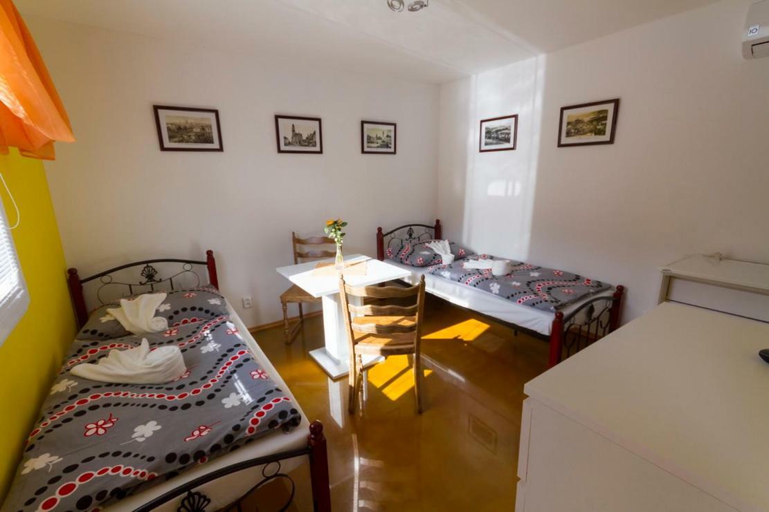 Apartmany Bowling Frýdlant Екстериор снимка